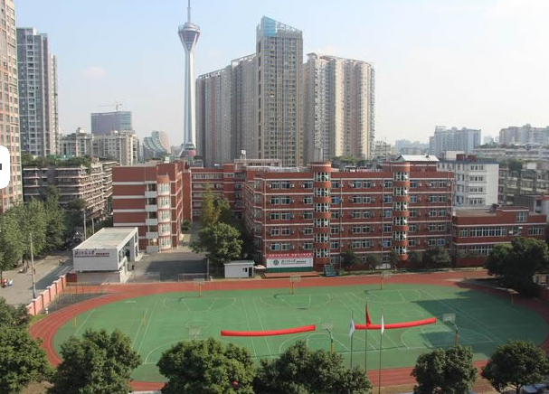 北京師范大學(xué)成都實驗學(xué)校收費(fèi)情況怎么樣？貴不貴？