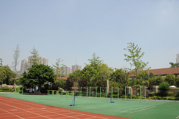 成都鐵路中學(xué)建校時(shí)間、地址是多少？