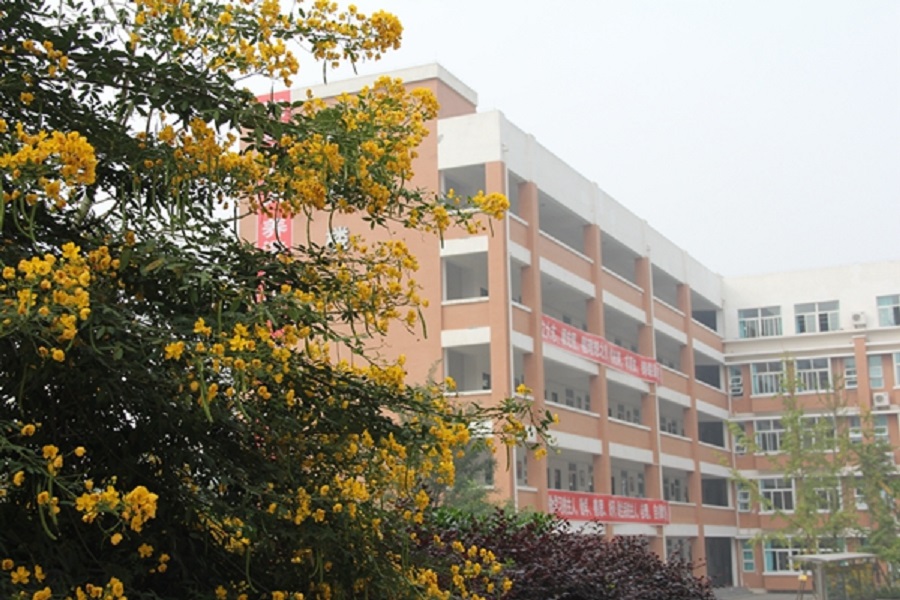 綿陽南山中學(xué)實(shí)驗(yàn)學(xué)校學(xué)費(fèi)貴不貴？
