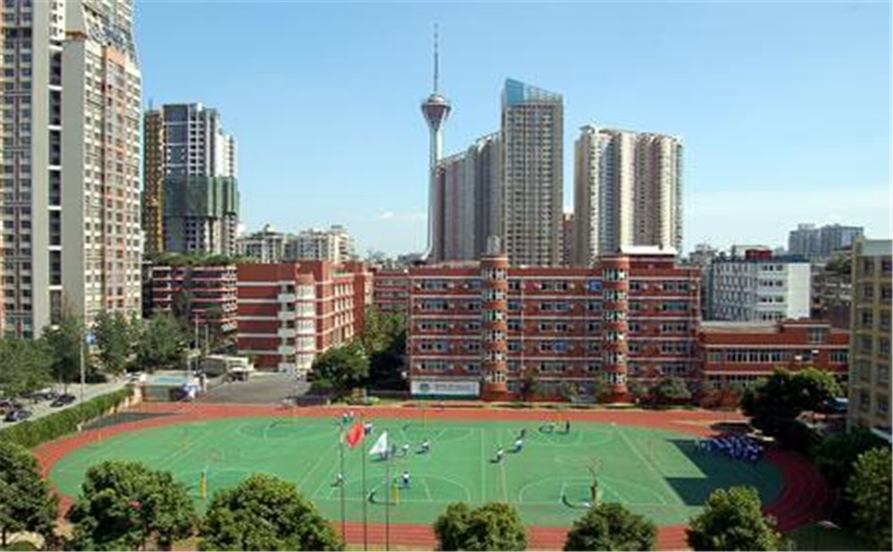 北師大成都實(shí)驗(yàn)中學(xué)的高中怎么樣？