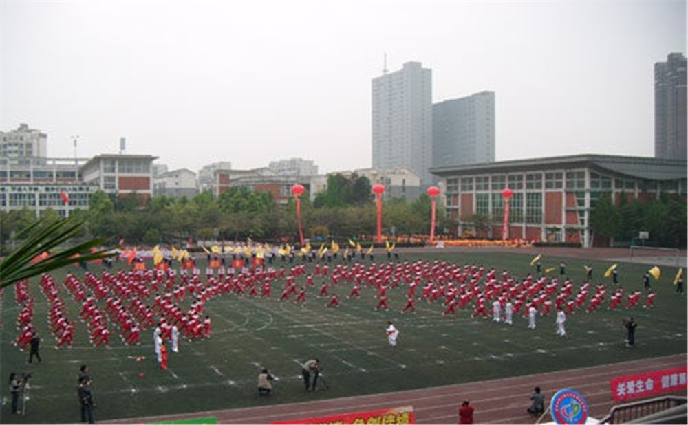 成都文武中學的高中怎么樣？
