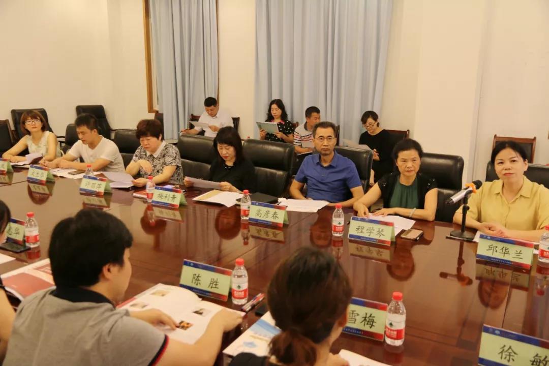 成都七中實(shí)驗(yàn)學(xué)校的錄取分?jǐn)?shù)線是多少？"七中實(shí)驗(yàn).jpg"