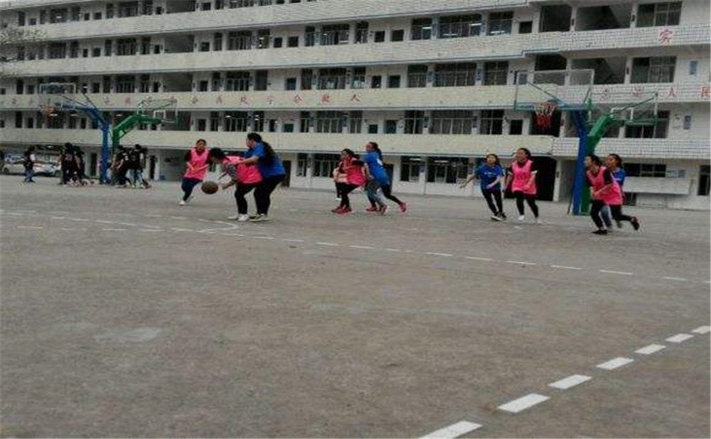 養(yǎng)馬中學(xué)的高考升學(xué)率是多少？