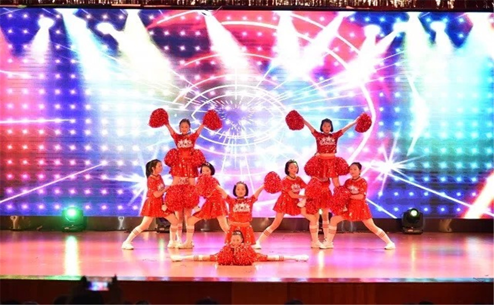 郫縣嘉祥外國語學校高中宿舍怎么樣？