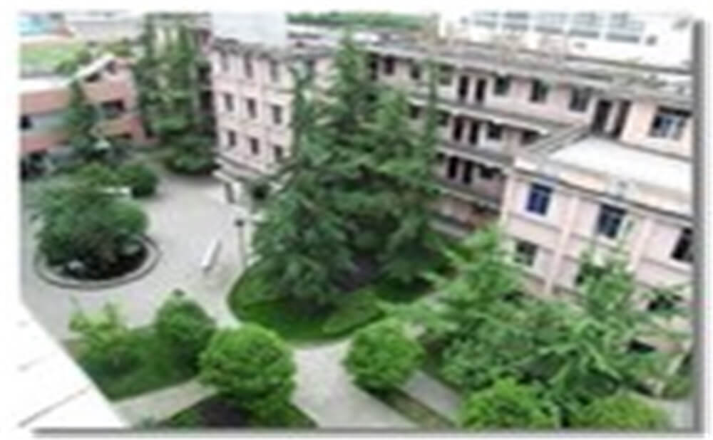 邛崍二中的高中住宿怎么樣？