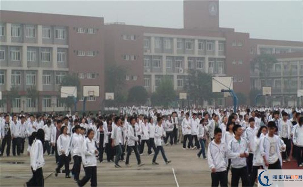 華潤高級中學(xué)的初升高分?jǐn)?shù)線是多少？