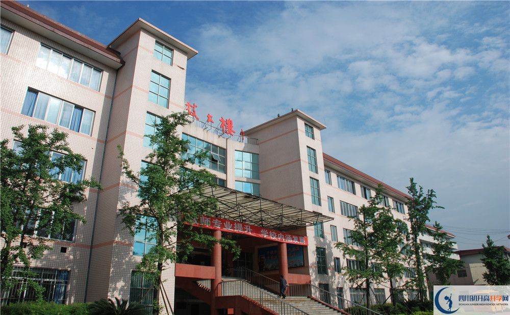 雙流中學(xué)高中歷年來的分數(shù)線是多少？