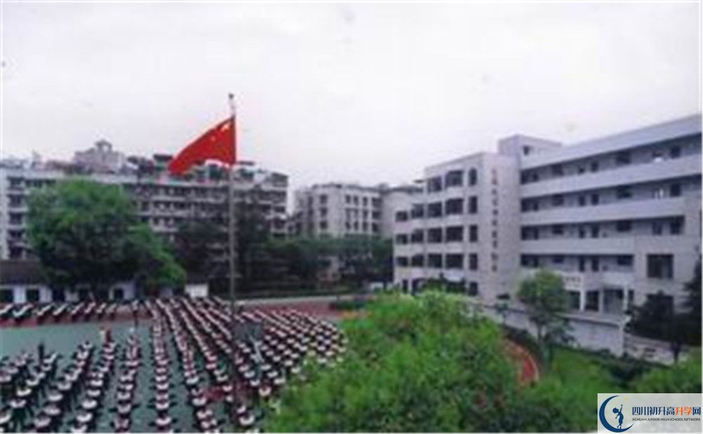 成都市第十七中學(xué)2020年外地招生考試時(shí)間是多久？