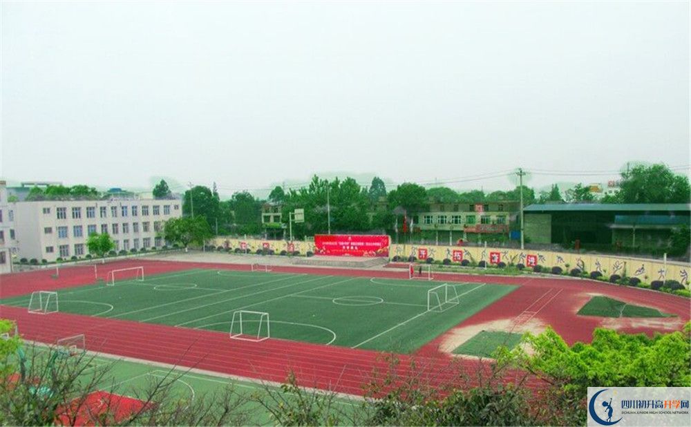 青白江中學(xué)的地址在哪里？
