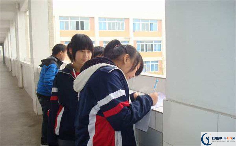 大邑縣實驗中學(xué)的自主招生分數(shù)是多少分？