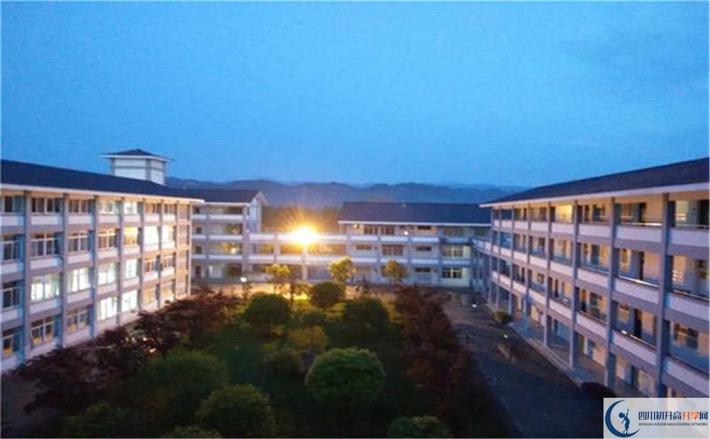 平樂中學(xué)2020年高中部入學(xué)條件是什么？