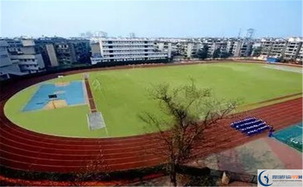 成都實(shí)外新都五龍山學(xué)校2020年外地生學(xué)費(fèi)是多少？