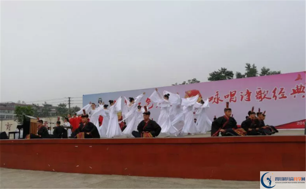 濛陽中學(xué)實(shí)驗(yàn)班學(xué)費(fèi)貴嗎？