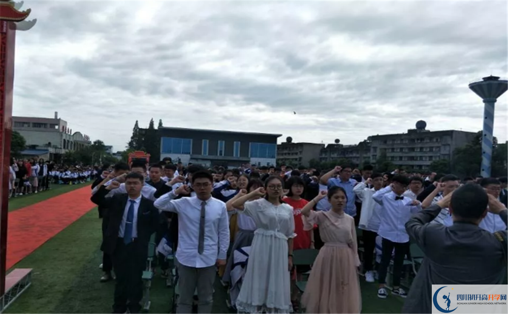 高埂中學(xué)平行班中考重點(diǎn)率是多少？