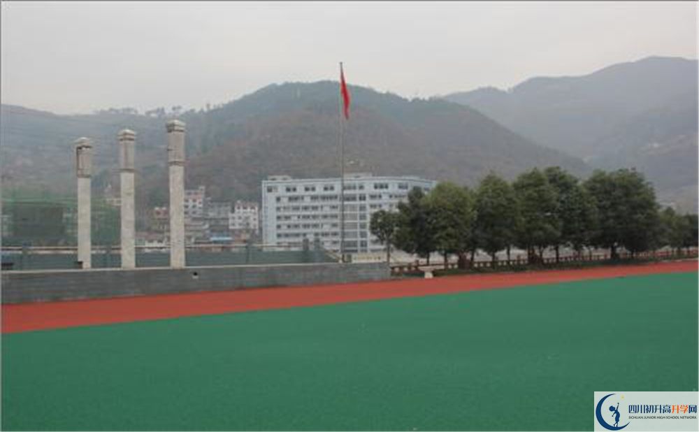 萬源市第三中學(xué)校2020暑假放假時(shí)間安排是怎么樣的？