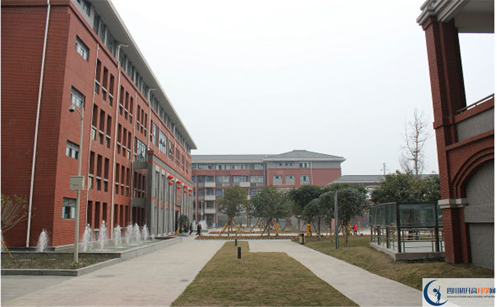 2020綿陽(yáng)市秀水中學(xué)初升高錄取分?jǐn)?shù)線是否有調(diào)整？