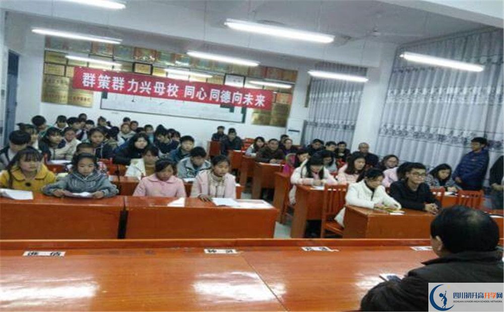 鼎山中學今年招生時間安排有什么變化？