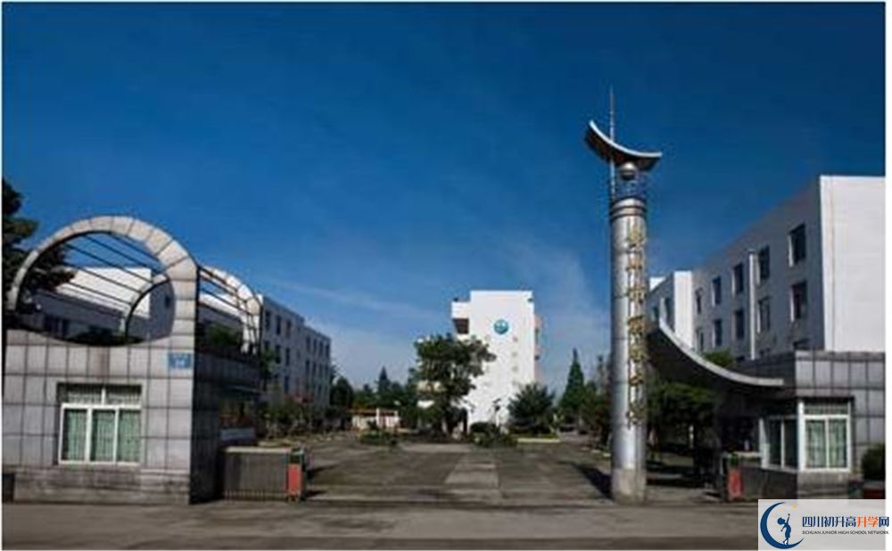 彭州中學(xué)2020年環(huán)境怎么樣？